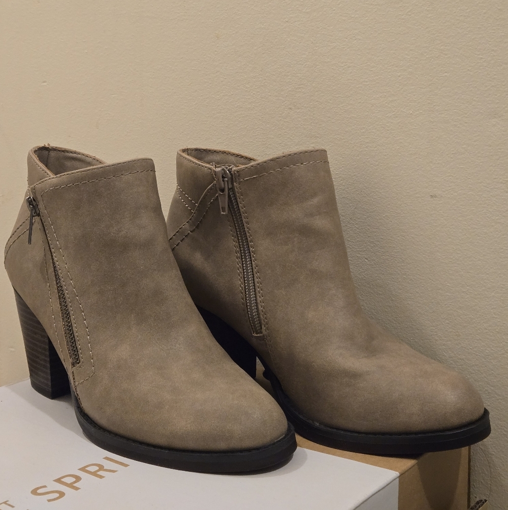 🎀2/$20🎀 Rampage Women's Ankle Boots